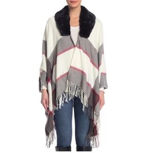 14th & Union Stripe Fringe Faux Fur Collar Ruana